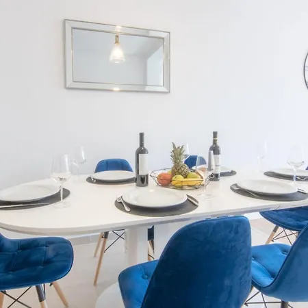 Cvita Free Parking Apartment