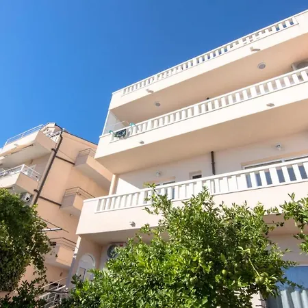 Cvita Free Parking Apartment *