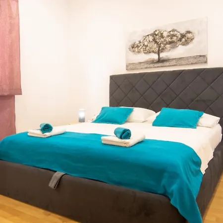 Cvita Free Parking *