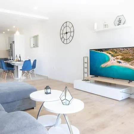 Cvita Free Parking Apartman Makarska