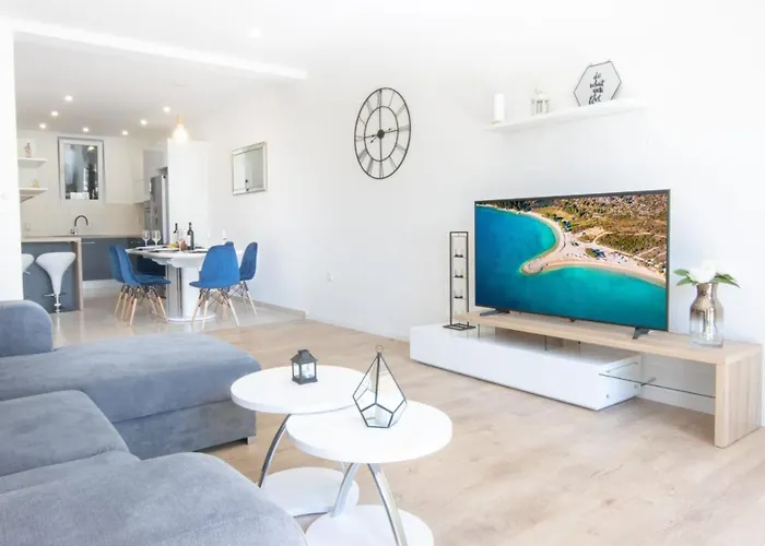 Cvita Free Parking Apartamento Makarska